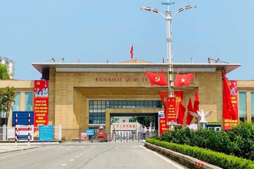 cua khau mong cai